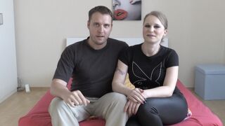 Amateurstar-Casting: Sie hat 32 Pussy Piercings & wird geil gefickt