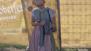 Lea_Kirsch ist die geilste Hobbyhure auf der Wiesn